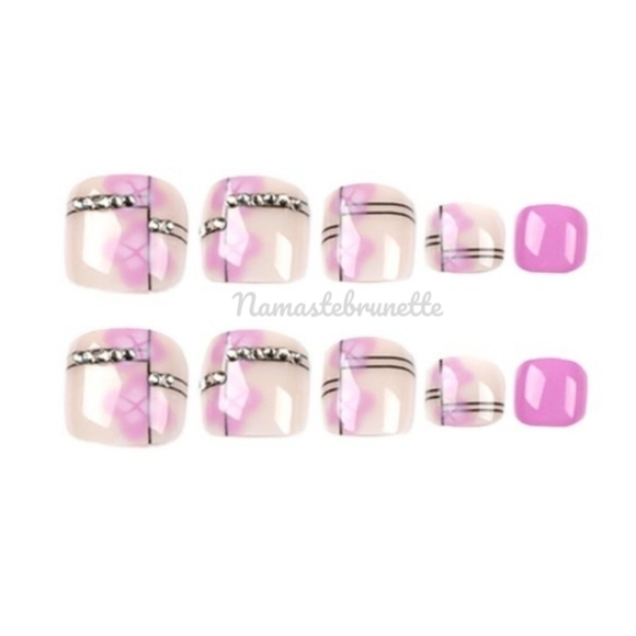 2/$16 Pink Floral Rhinestone Press on Toenails - Picture 4 of 17
